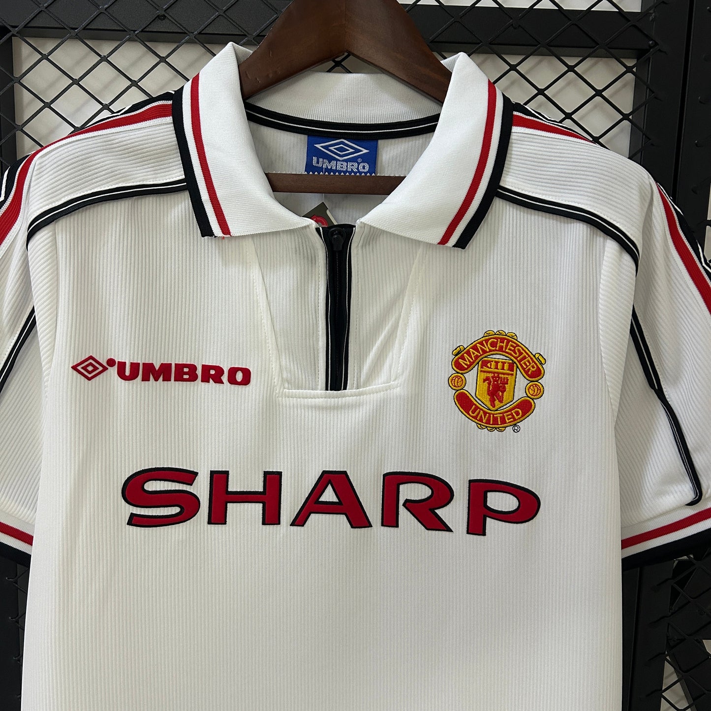 Camiseta Manchester United Retro Conmemorativa 1998/99 Versión Fan
