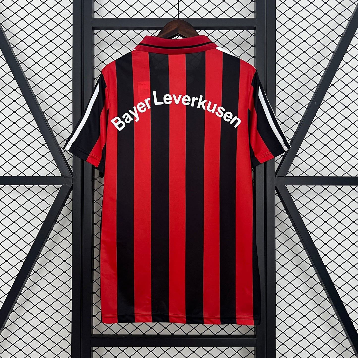 Camiseta Bayer 04 Leverkusen Local Retro 2001/02 Versión Fan