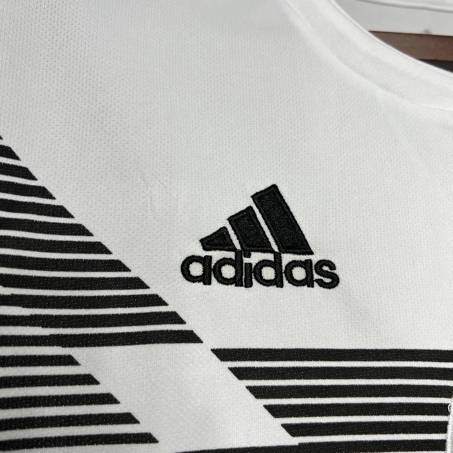 Camiseta Alemania Local Retro 2018