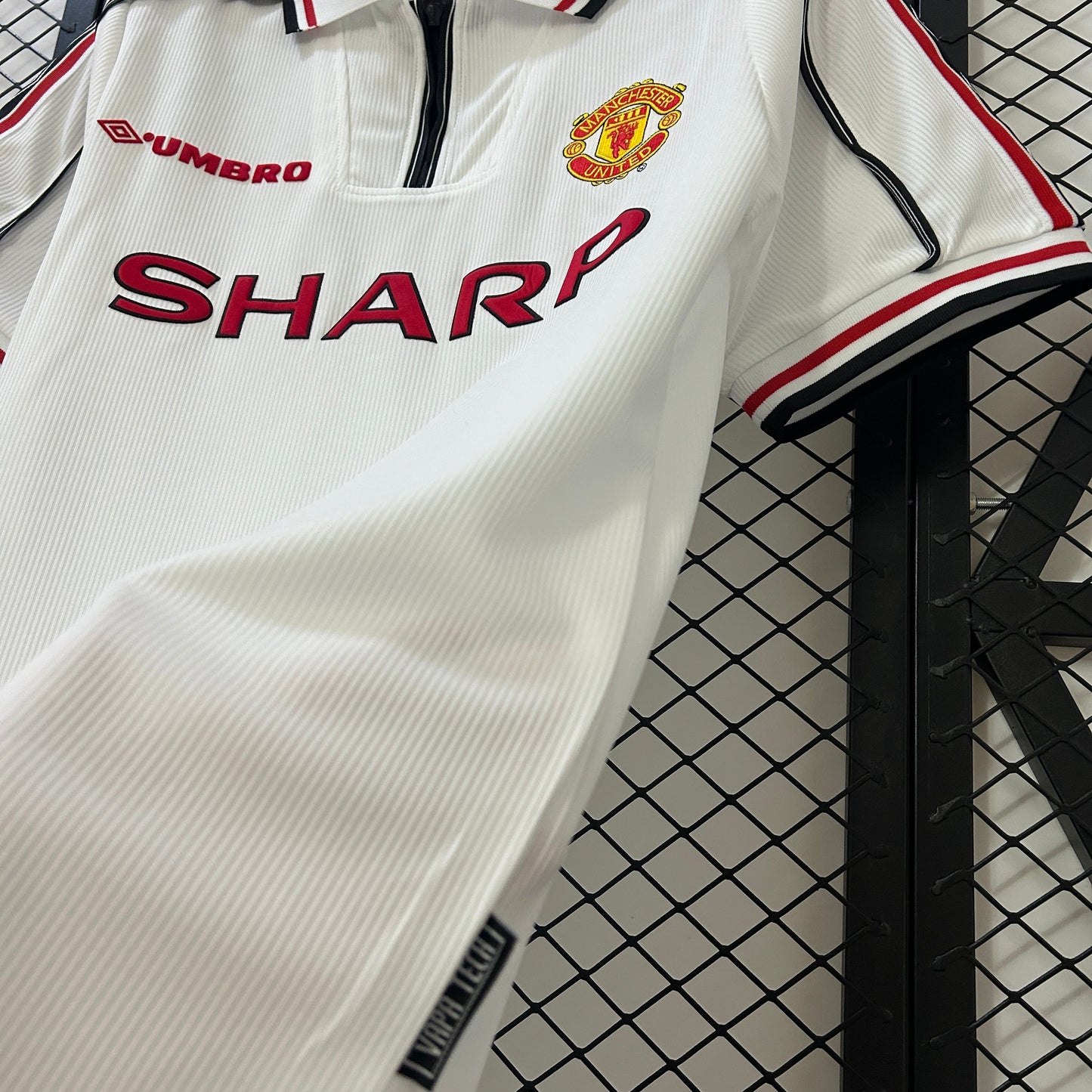 Camiseta Manchester United Retro Conmemorativa 1998/99 Versión Fan