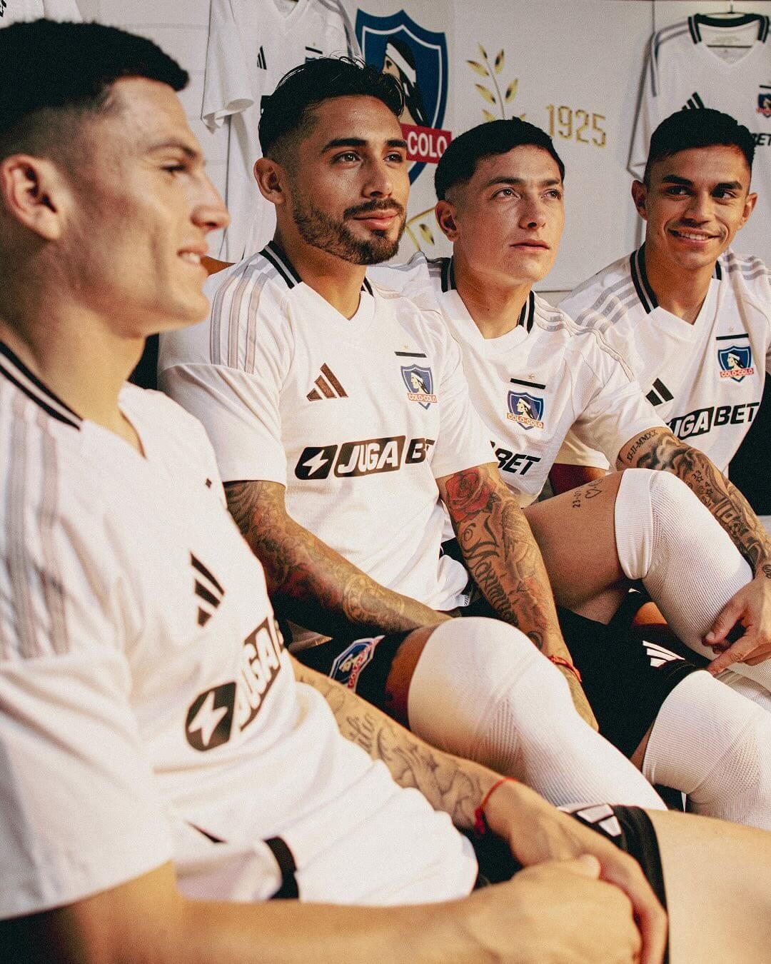 Camiseta Colo Colo local 2025