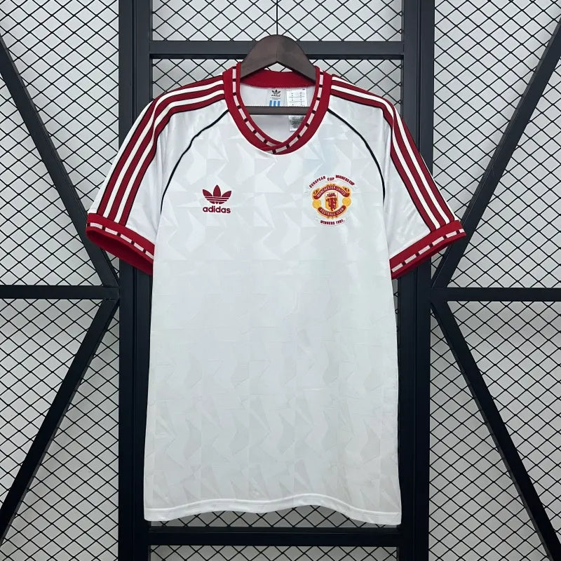 Camiseta Manchester United Visita Retro 1991 Versión Fan