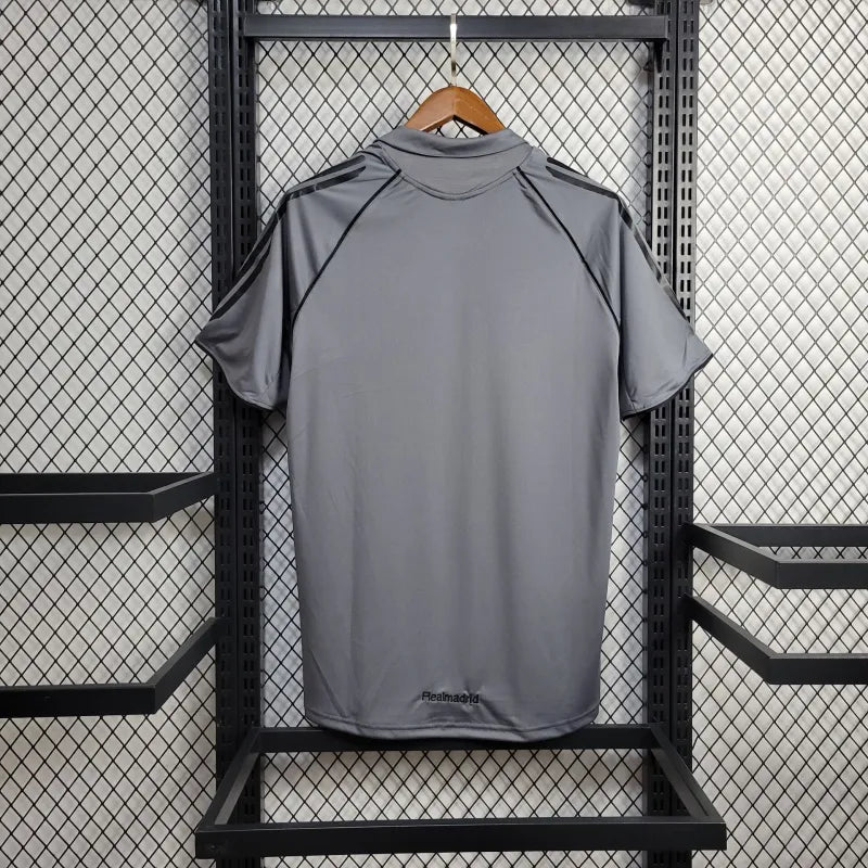 Camiseta Real Madrid Tercera Retro 2005/06