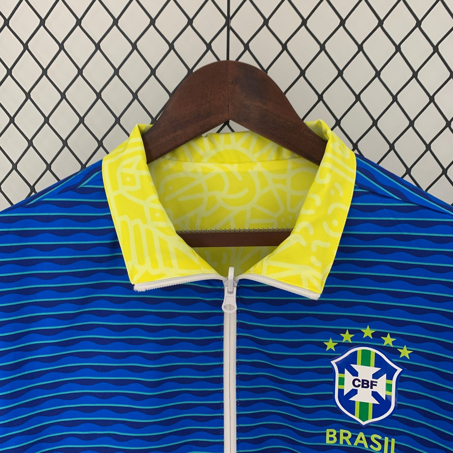 Cortavientos Reversible Brasil 2024/25