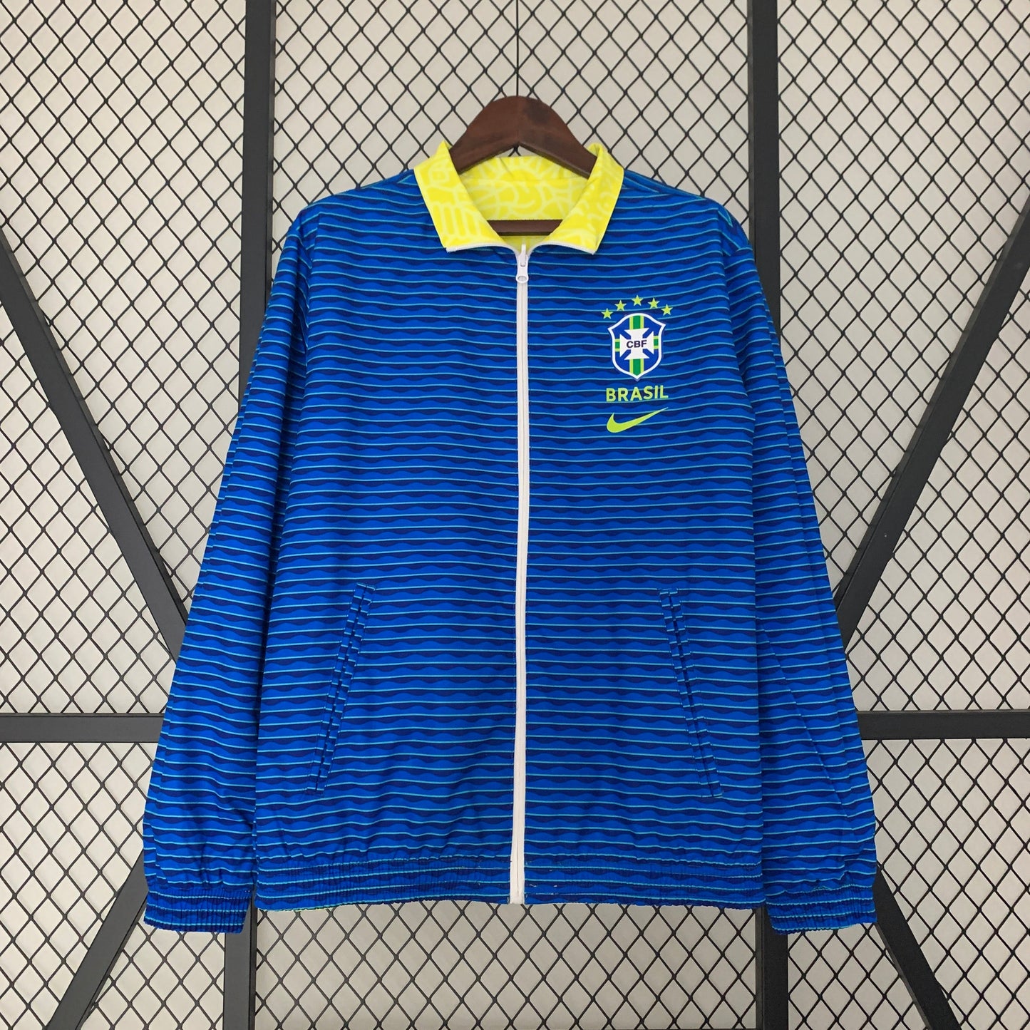 Cortavientos Reversible Brasil 2024/25