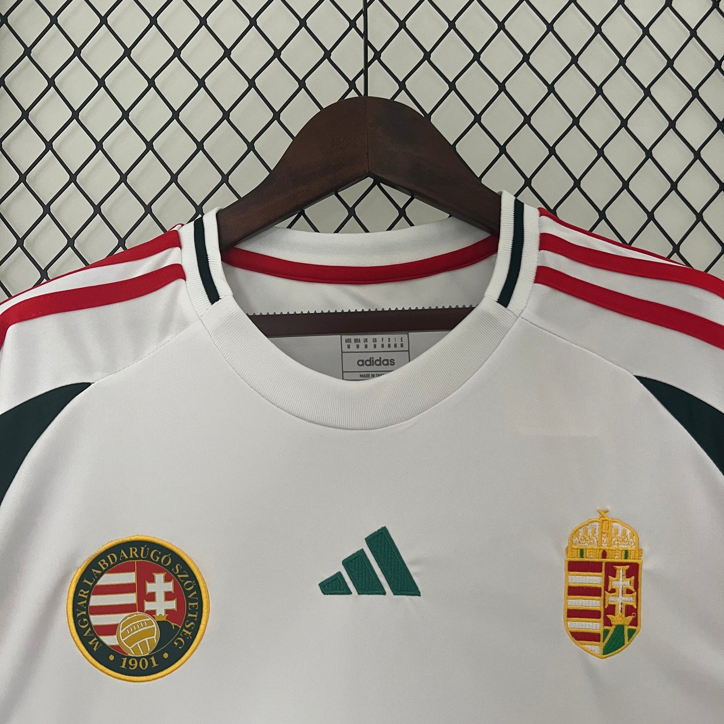 Camiseta Hungría Visita 2024/25  | Versión fan