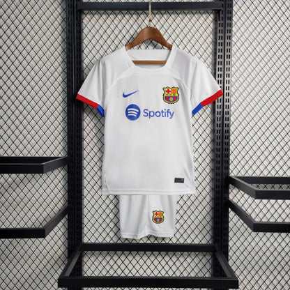 Barcelona - Kit de niños | Visita 2023/24