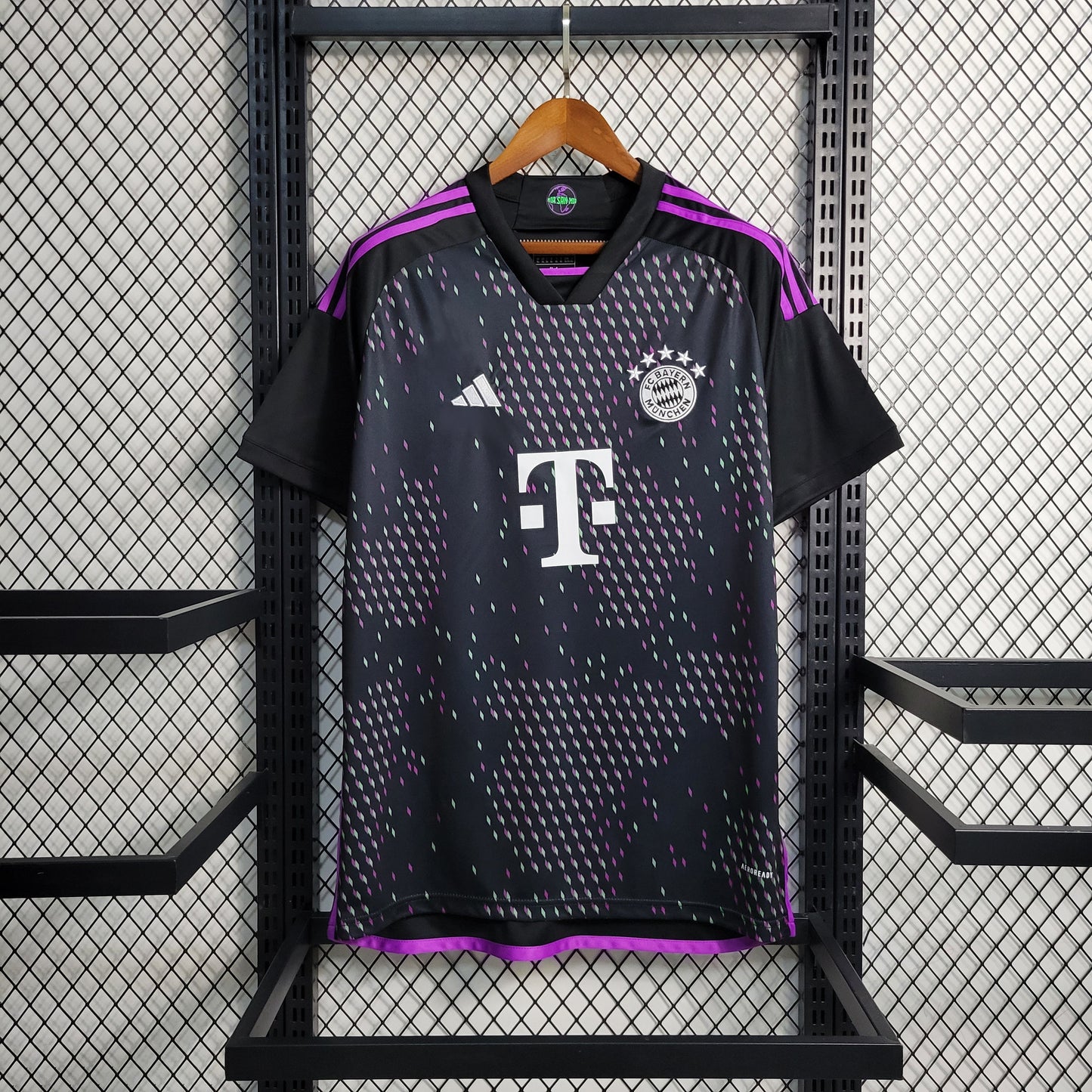 Camiseta Bayern Munich Visita 2023/24 | Versión fan