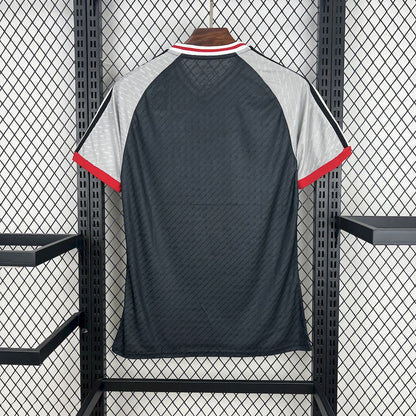 Camiseta Japón "Samurái Negro" 2025/26 Versión Fan