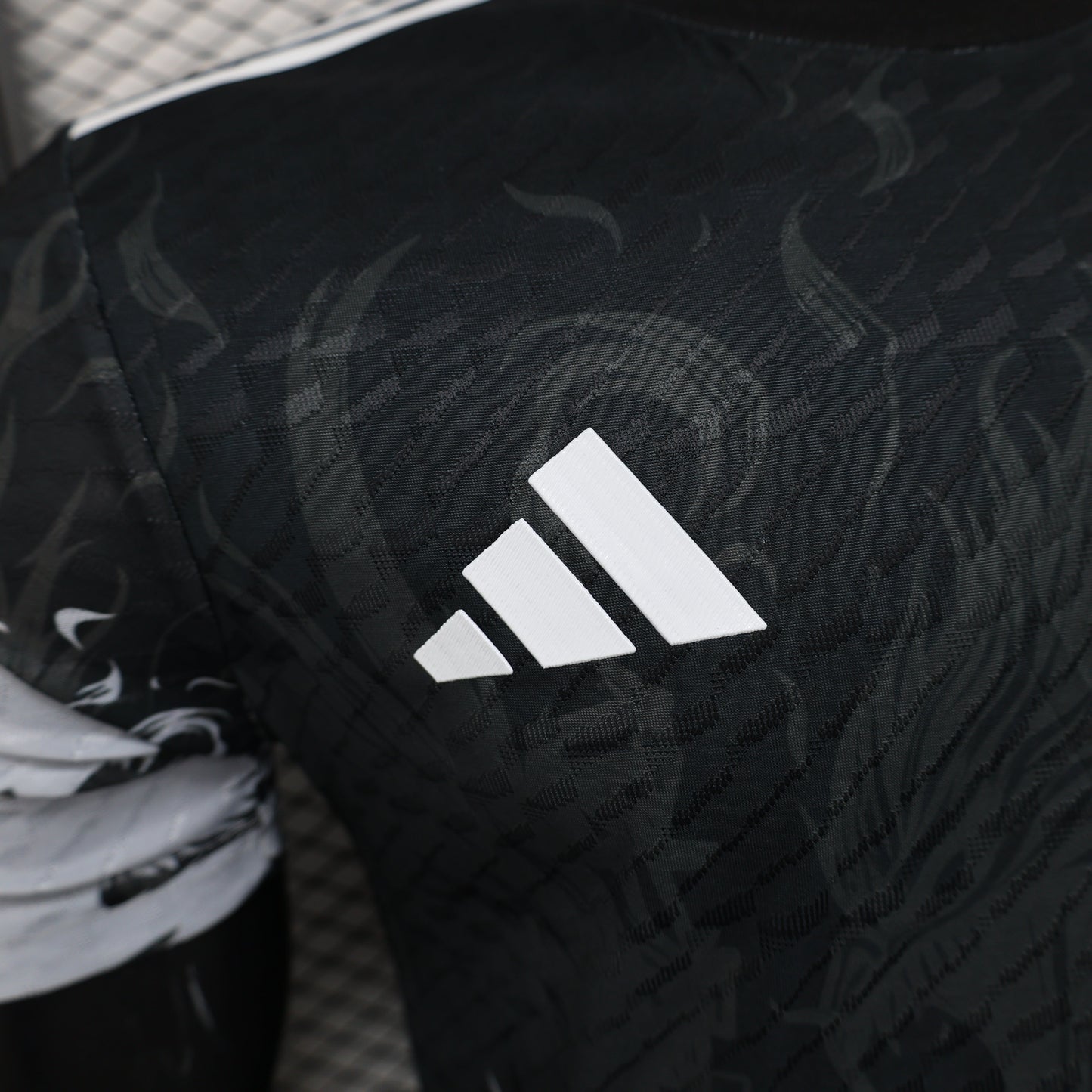 Japón "Dark Fenix" 2025/26 Versión Jugador