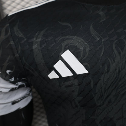 Japón "Dark Fenix" 2025/26 Versión Jugador