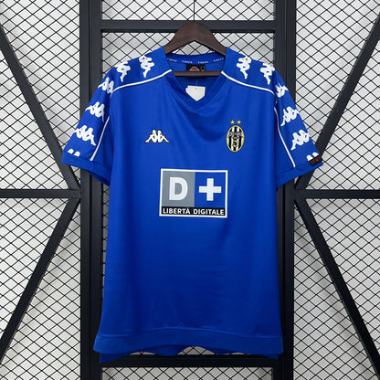 Juventus Visita Retro 1999/00 Versión Fan