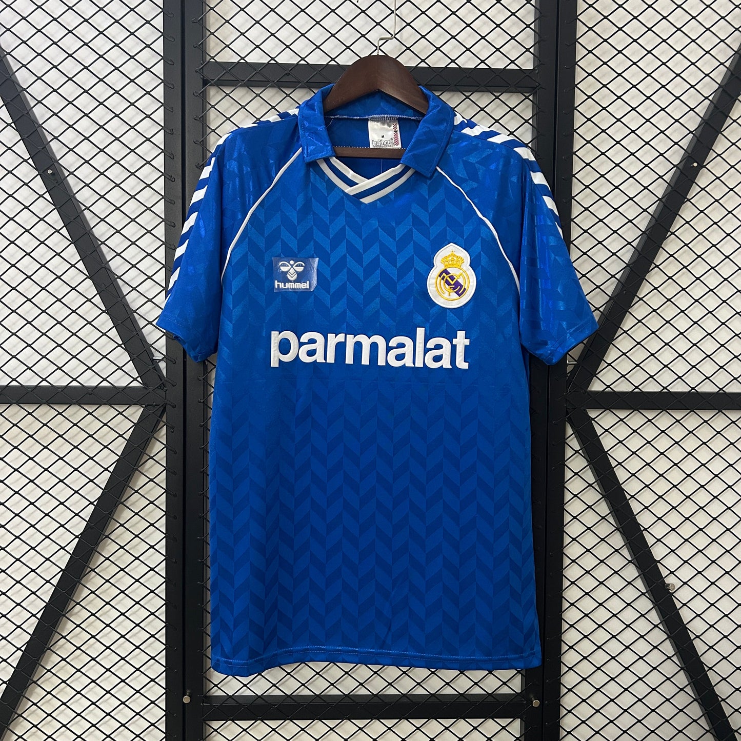 Camiseta Real Madrid Visita Retro 1988 Versión Fan
