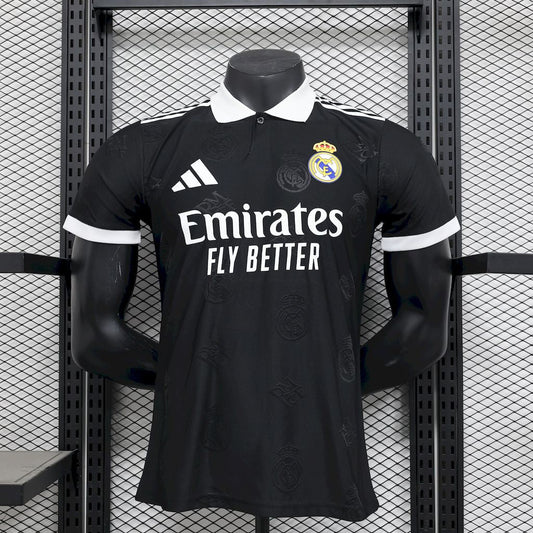 Real Madrid Polo Negro 2025/26 Versión Jugador