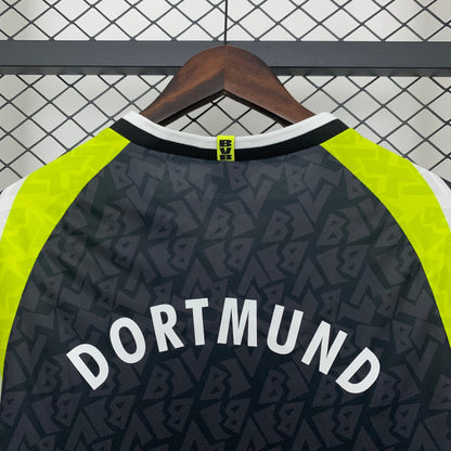 Camiseta Borussia Dortmund Visita Retro 1995/96 Versión Fan