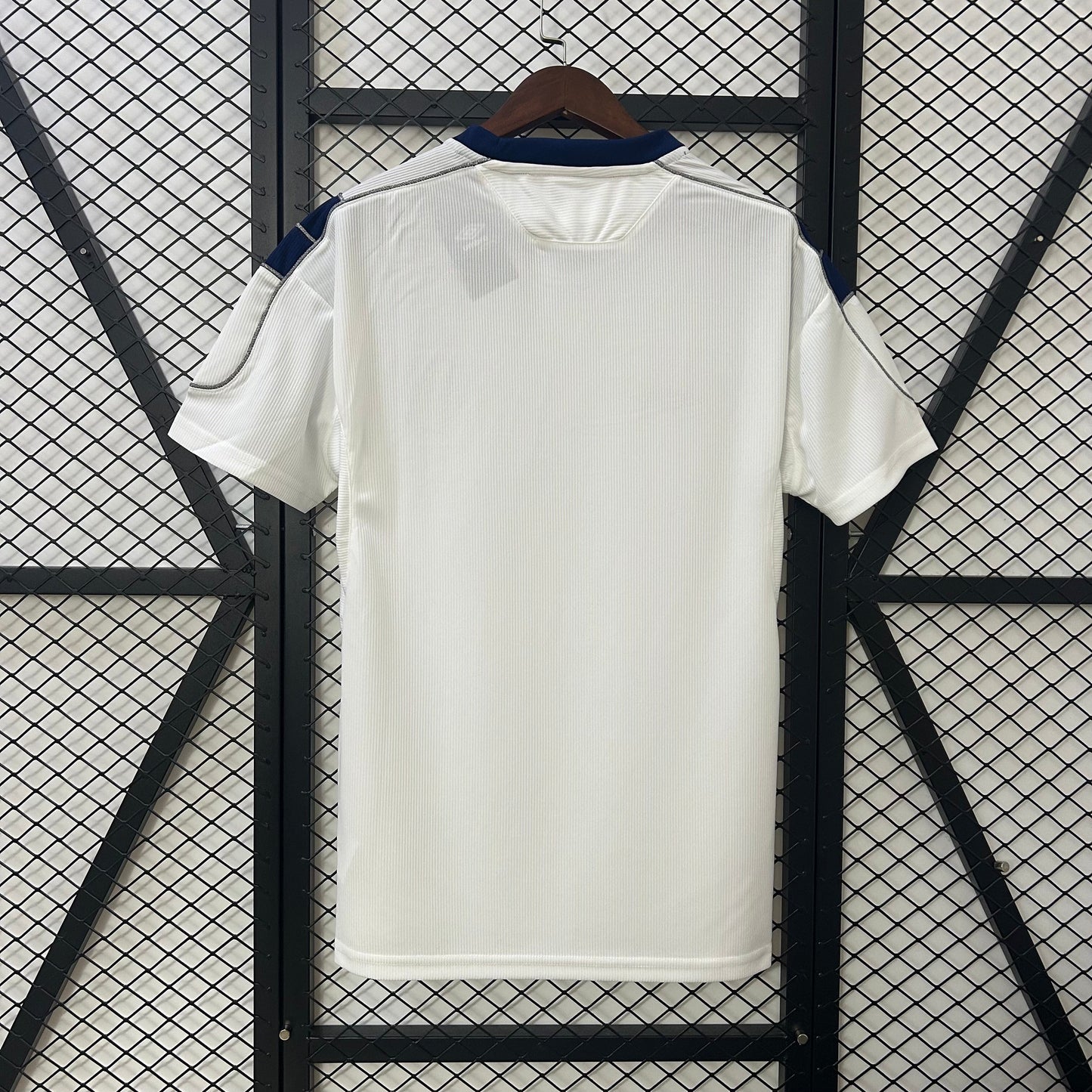 Camiseta Manchester United Visita Retro 2000/02 Versión Fan