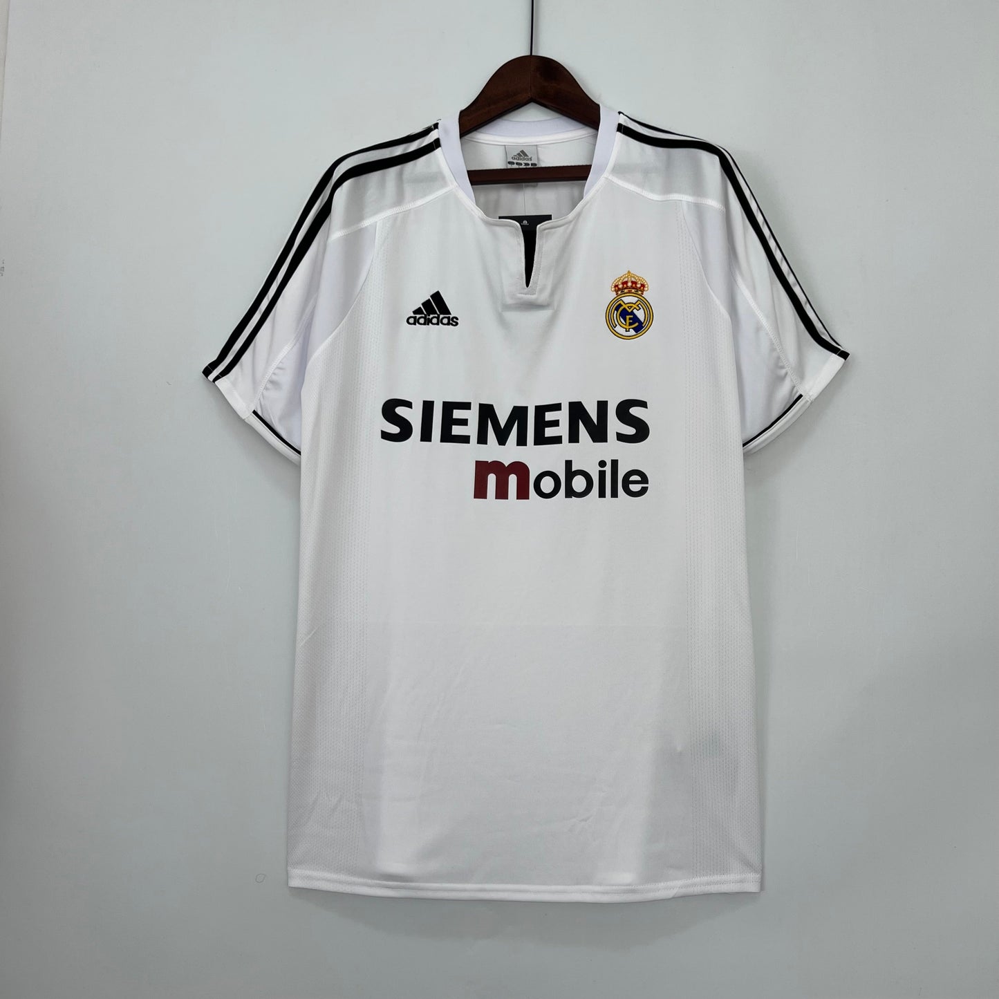 Camiseta Real Madrid Local Retro 2003/04