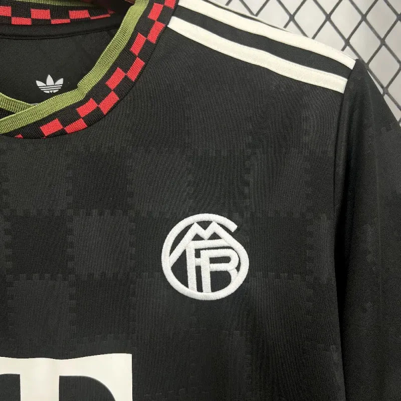 Camiseta Bayern Munich Negra 2025/26 Versión Fan