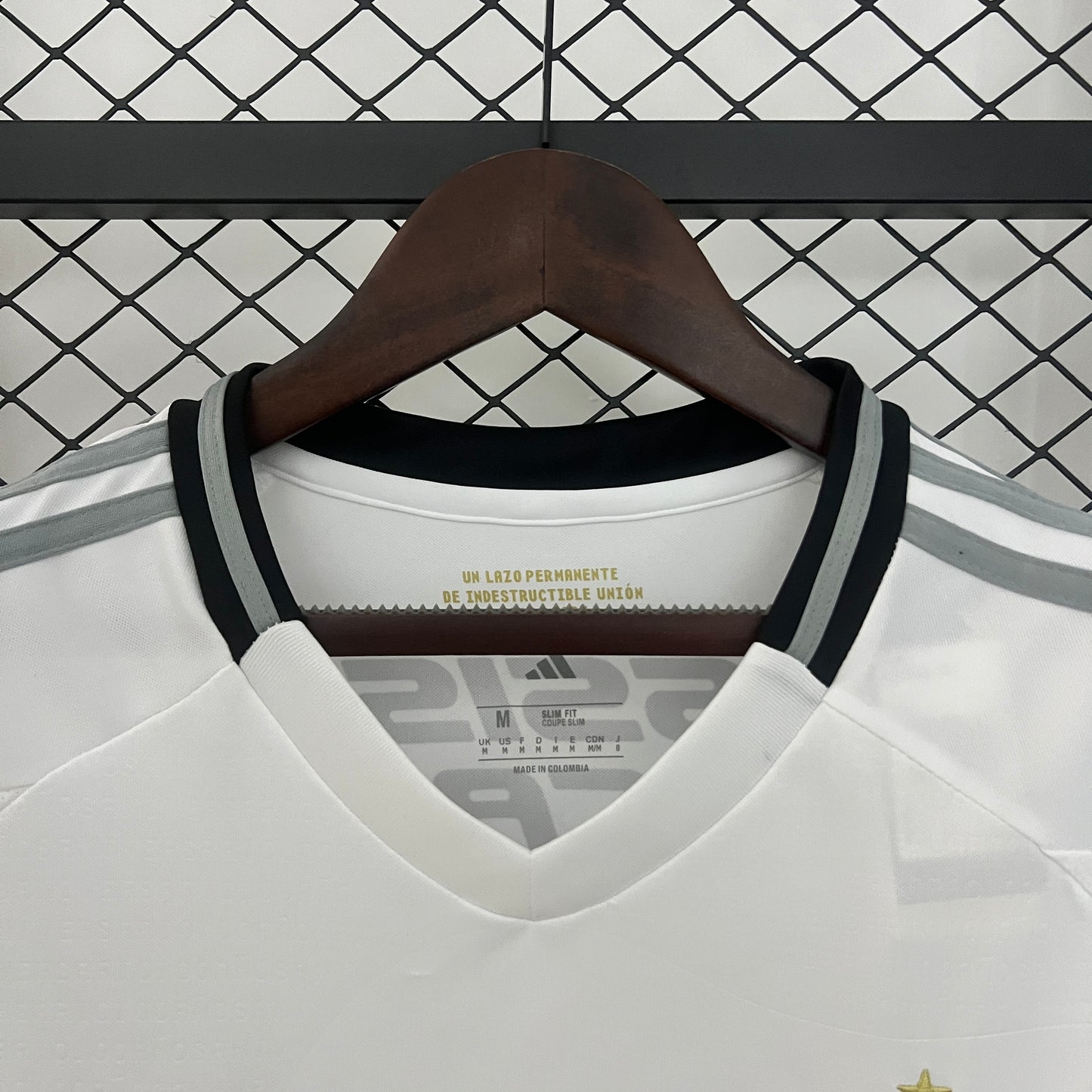Camiseta Colo Colo local 2025