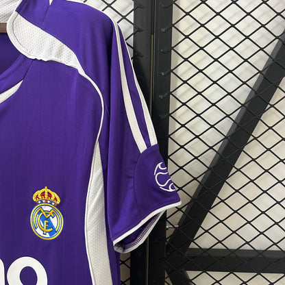 Camiseta Real Madrid Tercera Retro 2006/07 Versión Fan