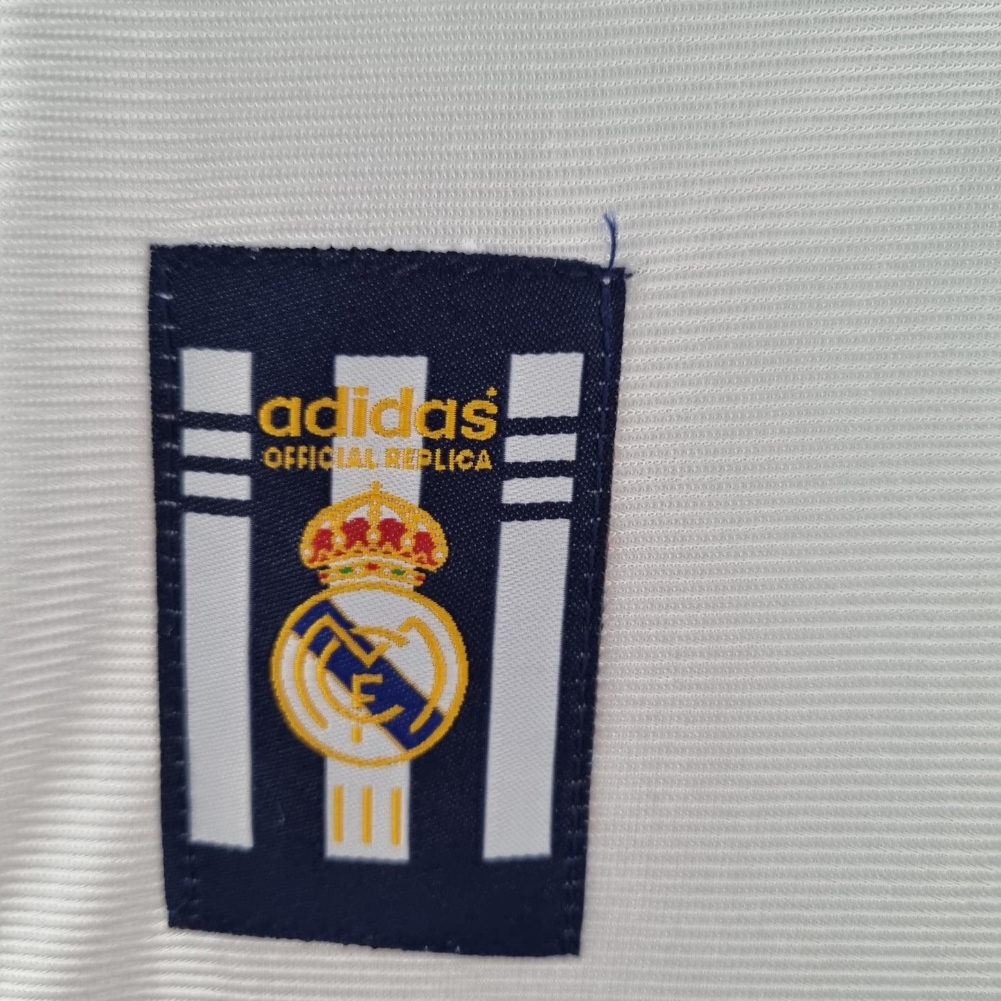 Camiseta Real Madrid Local Retro 2000