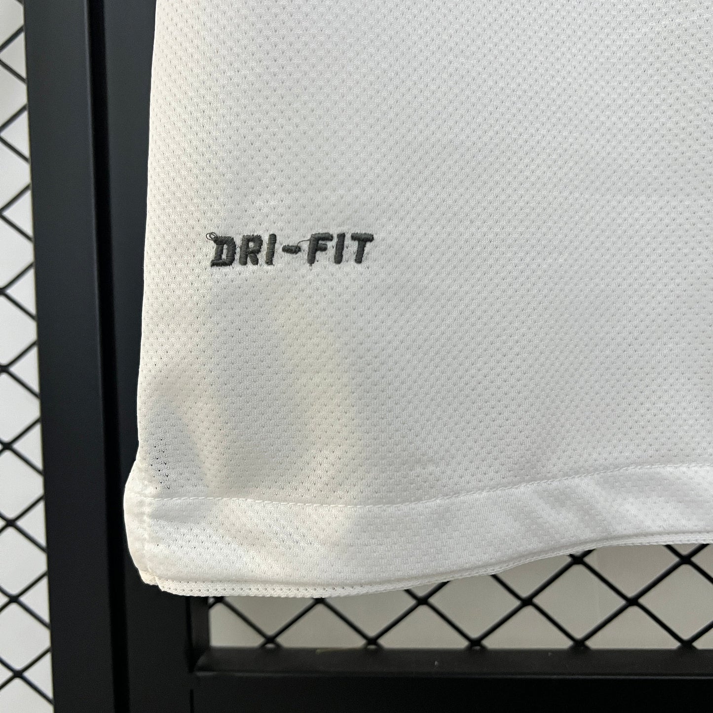 Camiseta Juventus Visita Retro 2010/11 Versión Fan