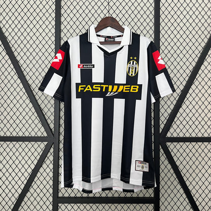 Camiseta Juventus Local 2001/02 | Retro