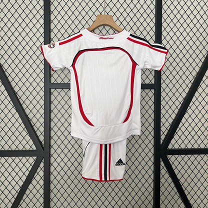 Conjunto niños AC Milan 2006/07 Visita | Retro