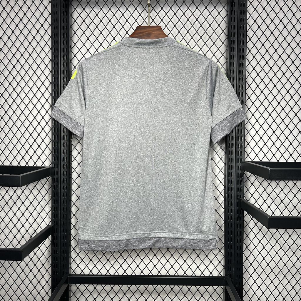 Camiseta Real Madrid Visita Retro 2015/16