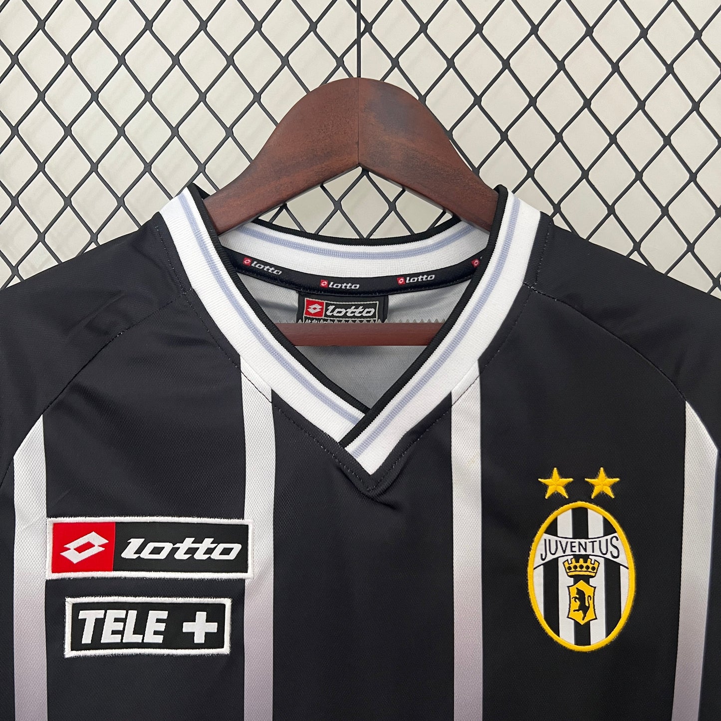 Camiseta Juventus Negra 2000/01 | Retro