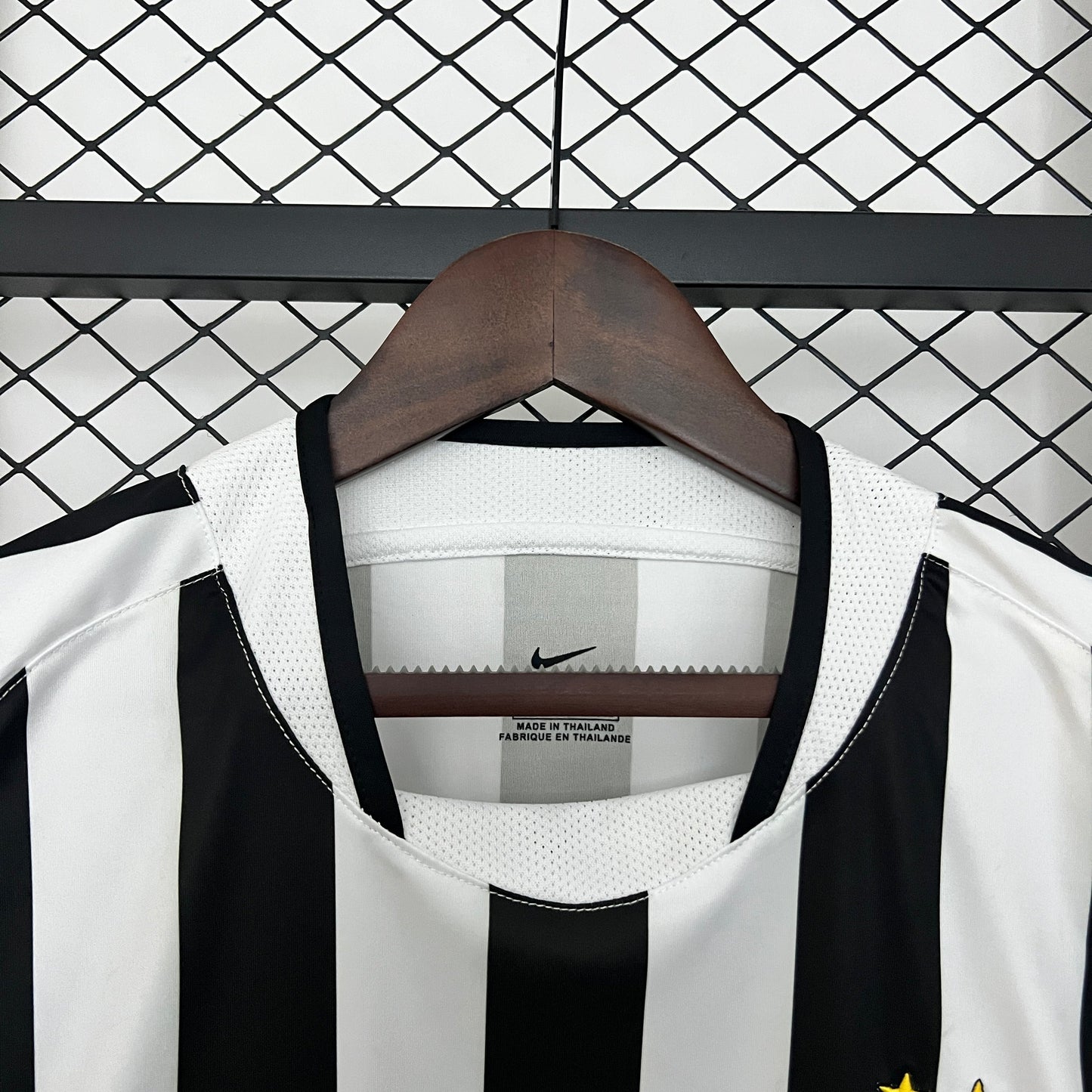 Camiseta Juventus Local Retro 2003/04 Versión Fan