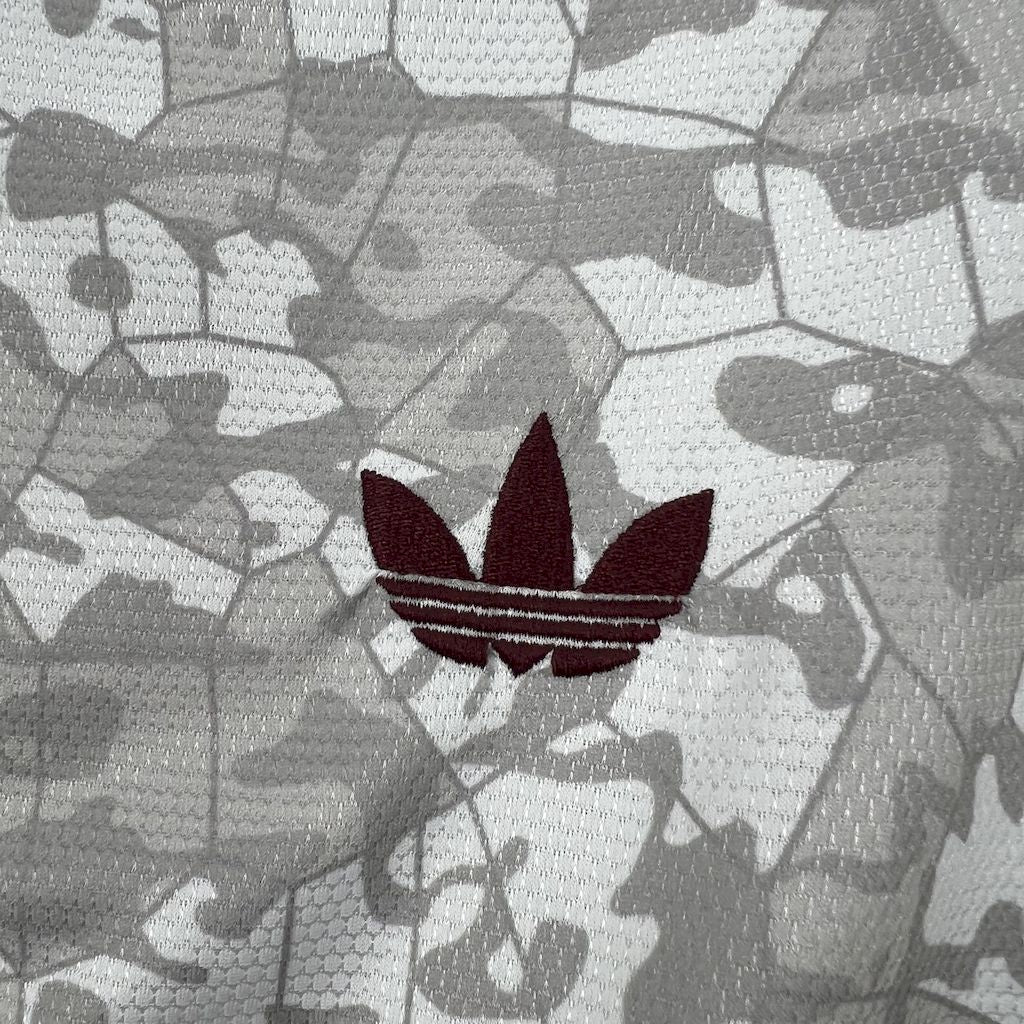 Camiseta Aston Villa Tercera 2025/26 Versión Fan