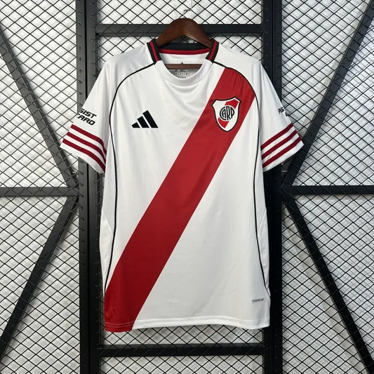 Camiseta River Plate Local 2025/26 Versión Fan