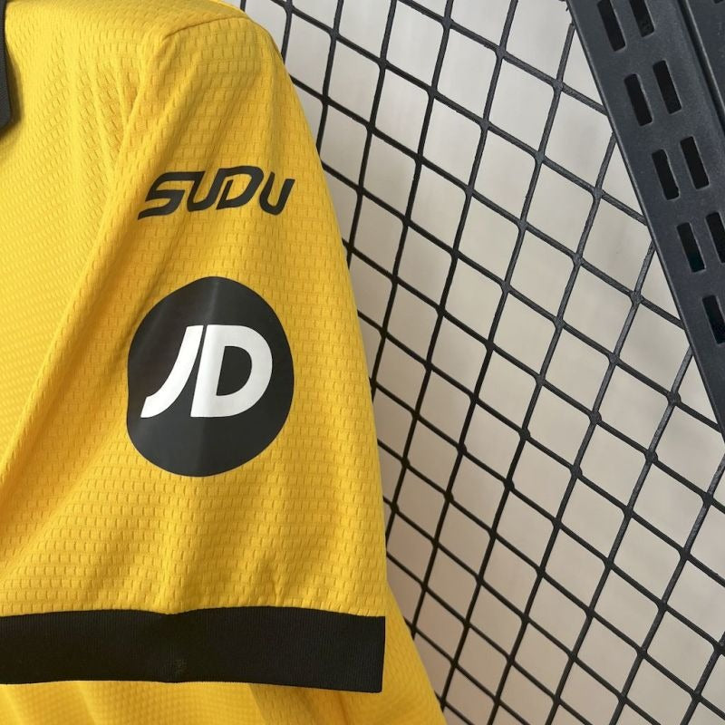 Camiseta Wolves Local 2025/26 Versión Fan