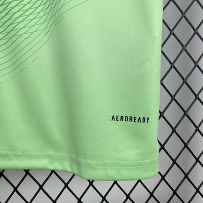 Camiseta Bayern Munich Portero Verde 2025/26 Versión Fan