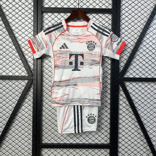 Bayern Munich Kit Niños Visita 2025/26