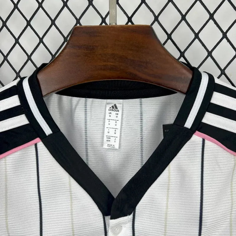 Camiseta Juventus Baseball 2025/26 Versión Fan